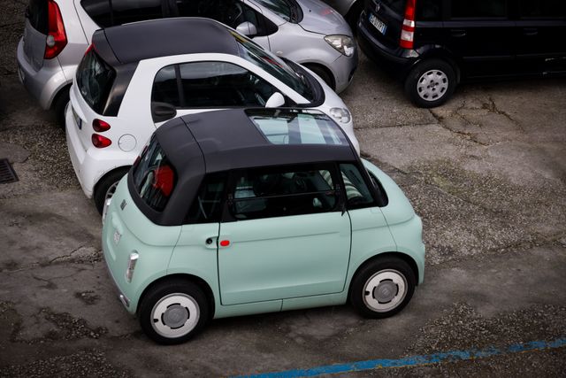 Genitori e neopatentati: consigli pratici per il primo approccio alla guida
